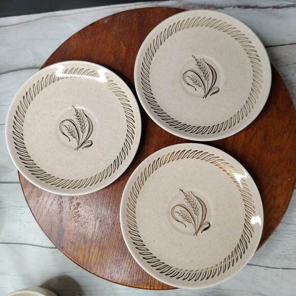 ROYAL CHINA 3 Sets of Gilded Wheat Tea Coffee Cups and Saucers 22 Kt. Gold Trim - Picture 9 of 10